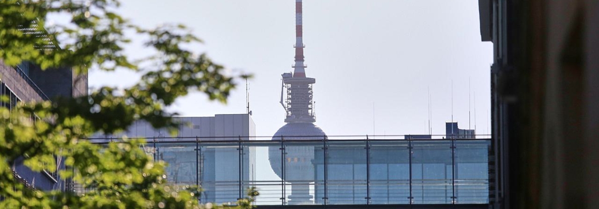 Fernsehturm in Berlin (Archiv)