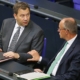 Lars Klingbeil und Friedrich Merz (Archiv)
