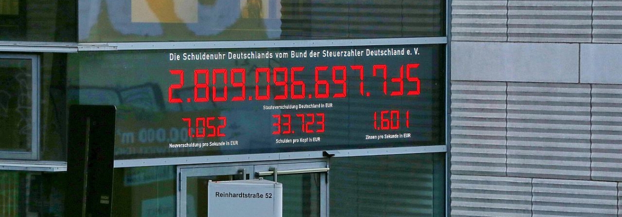 Schuldenuhr am 30.09.2026
