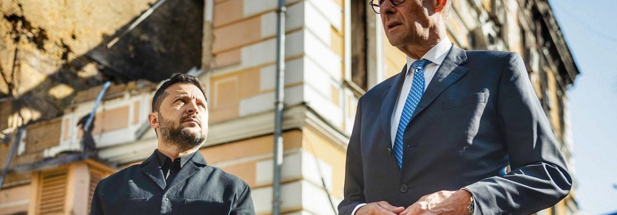 Wolodymyr Selenskyj und Friedrich Merz am 04.10.2026