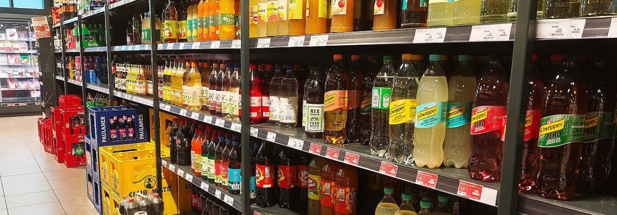 Limonaden im Supermarkt (Archiv)