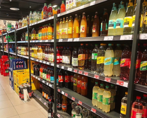 Limonaden im Supermarkt (Archiv)