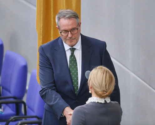 Alexander Schweitzer bei der Eidesleistung am 14.10.2026