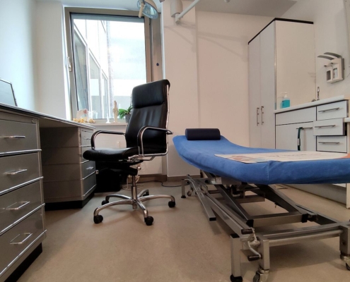Behandlungszimmer beim Arzt (Archiv)