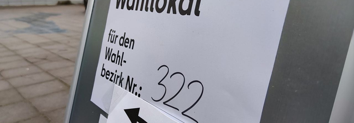 Berliner Wahllokal am 12.02.2023