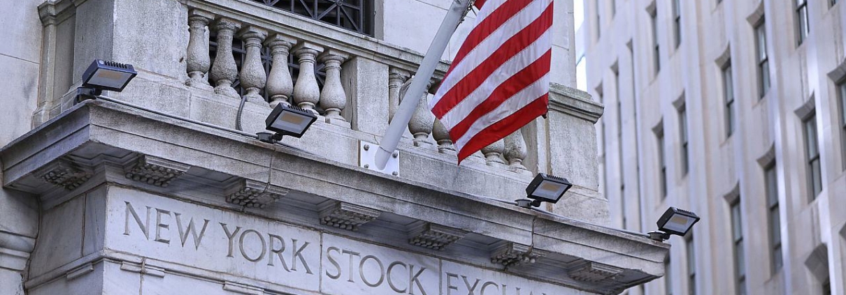 US-Fahne an der New York Stock Exchange