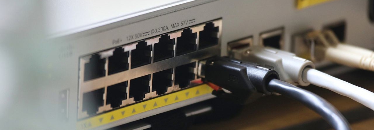 Netzwerk-Patchpanel (Archiv)