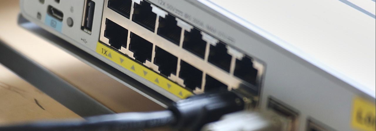 Netzwerk-Patchpanel (Archiv)