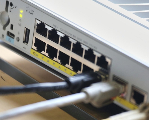 Netzwerk-Patchpanel (Archiv)