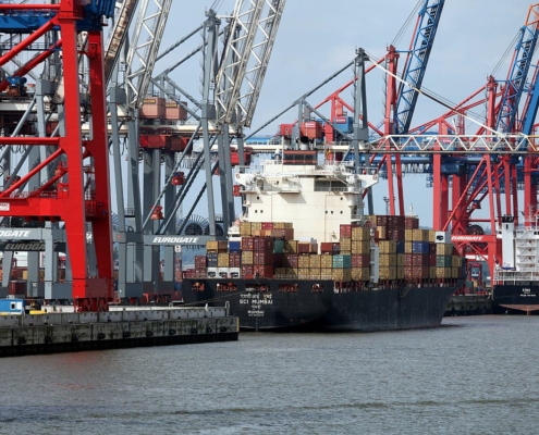 Containerschiff (Archiv)